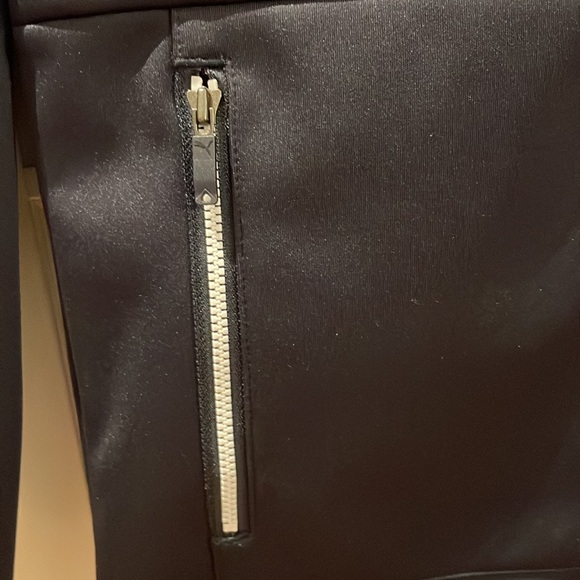 Red Bull Racing F1 jacket - Picture 9 of 10